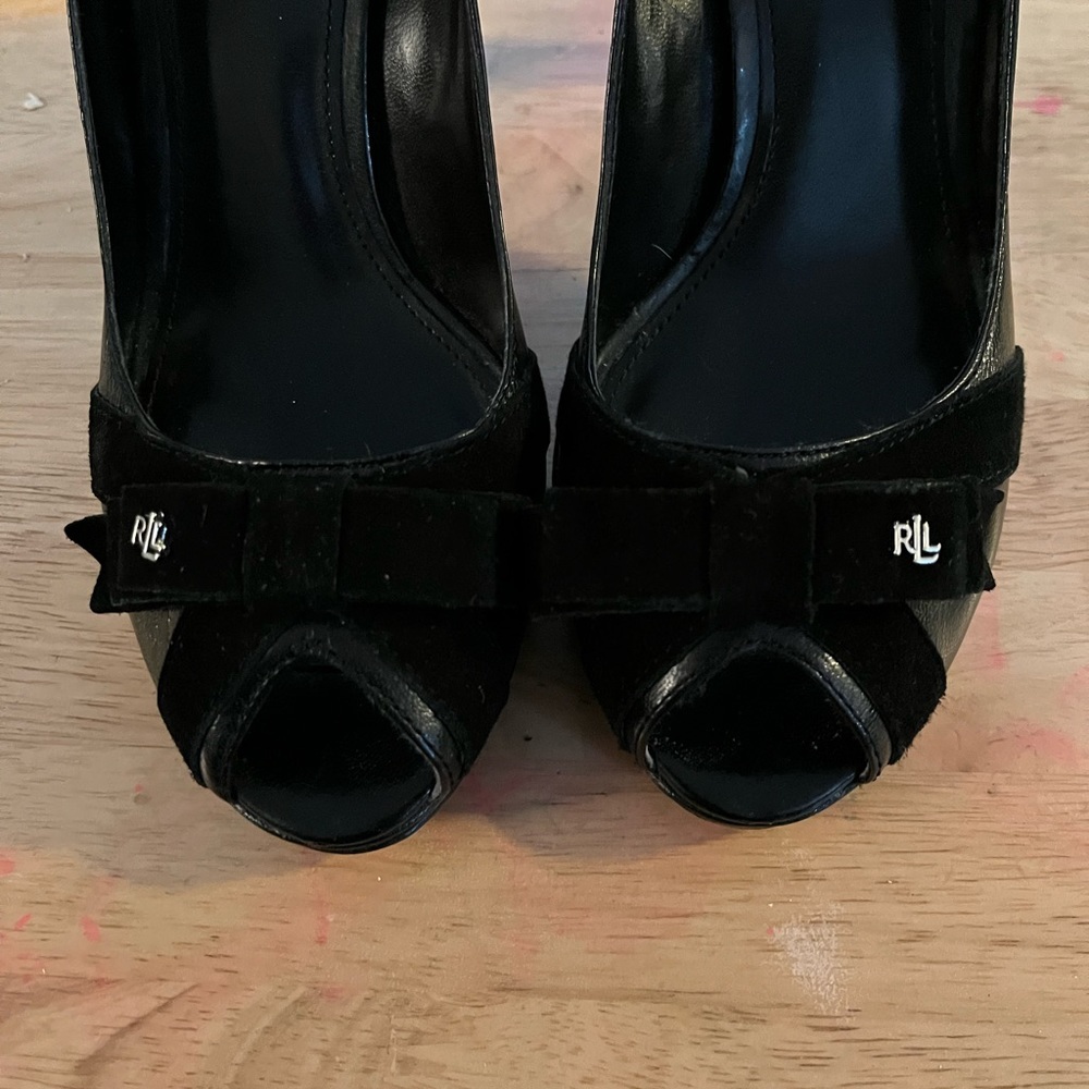Lauren Women’s High Heel Open Toe With Velvet Bow